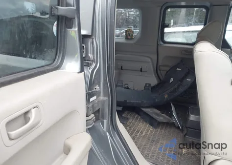 2011 Honda Element Lx z USA, uszkodzony, nr VIN 5J6YH2H37BL000577